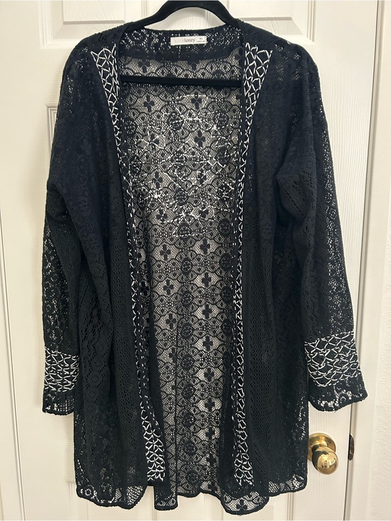 Subtle Luxury Other - Subtle Luxury Black Lace Open Kimono Beach Cover Up